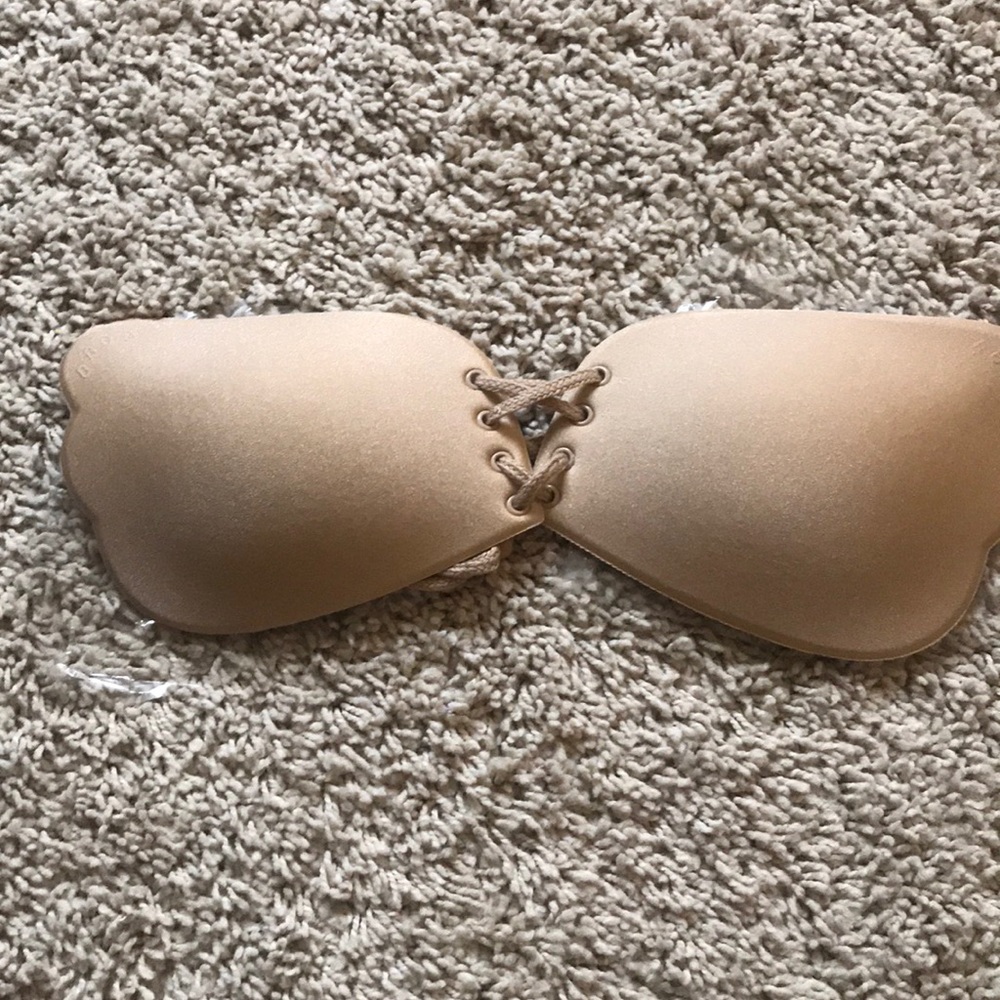 Adjustable Sticky Bra